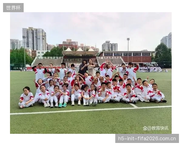 现行的体育防护国标仍停留在静态参数，严重滞后于高水平足球对抗中对医用压敏胶动态剥离强度的真实需求